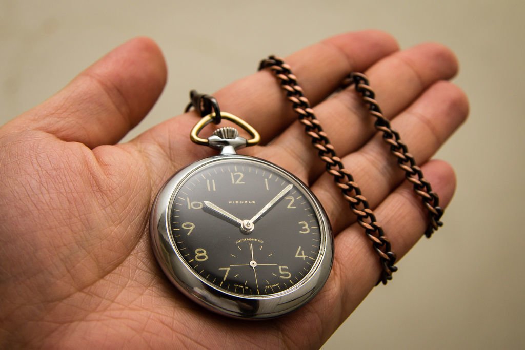 Fra un'ora sarà passata un'ora - Lercio