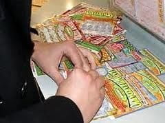 NUOVE LOTTERIE: ARRIVA GRATTA&PERDI - Lercio