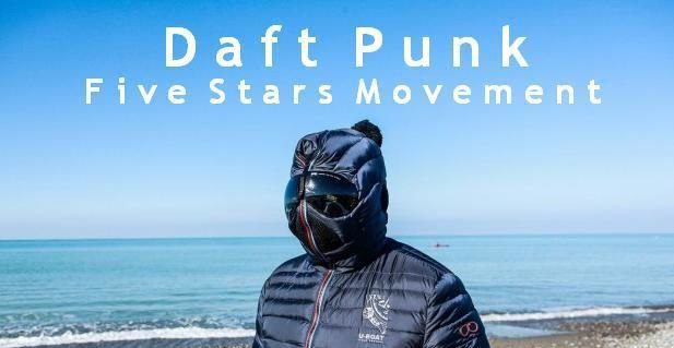 BEPPE GRILLO CANTERÀ NEL PROSSIMO DISCO DEI DAFT PUNK - Lercio
