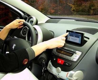 FINLANDIA: "VIETARE I NAVIGATORI GPS, PROVOCANO PIÙ INCIDENTI DELL'ALCOL" - Lercio