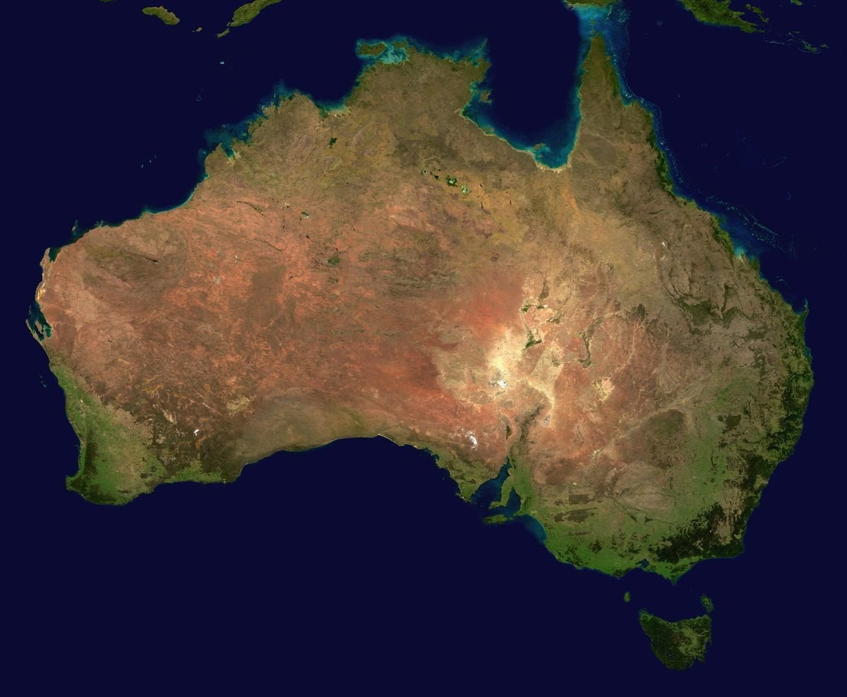 Trovata massa d'acqua attorno all'Australia - Lercio