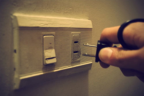 Si sveglia dal coma dopo 20 anni e si stacca la spina - Lercio