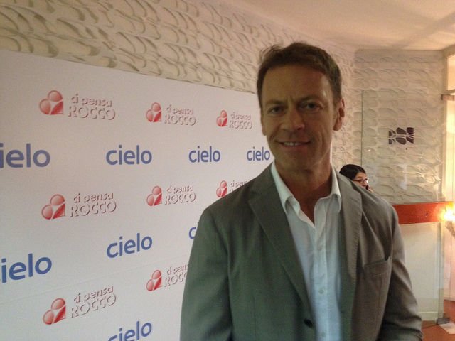 Rocco Siffredi si fa aggiungere una costola - Lercio