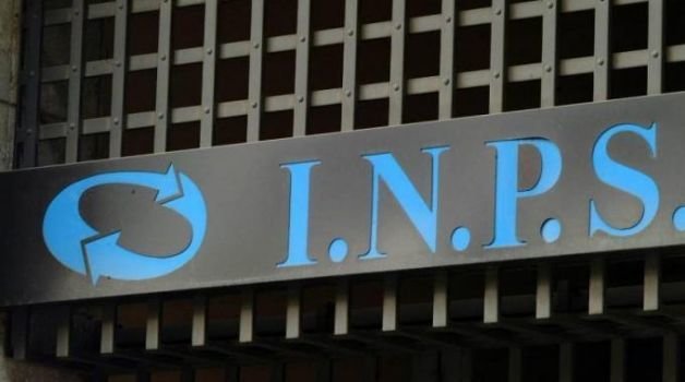 INPS RISCHIA FALLIMENTO: "VERRANNO PAGATE SOLO LE PENSIONI D'ORO" - Lercio