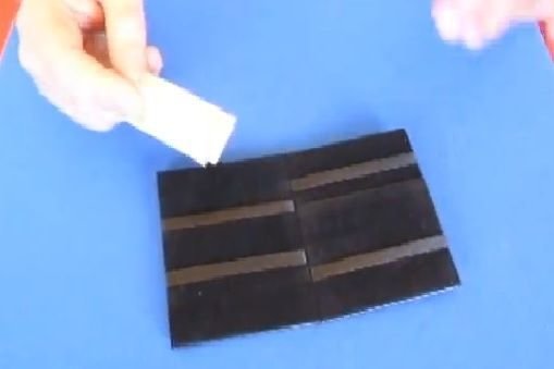 Tendenze: quest'anno andrà di moda il portafogli vuoto - Lercio