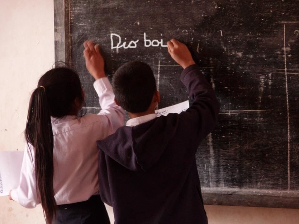 Istruzione. Introdotta l'ora di bestemmie nella scuola pubblica - Lercio