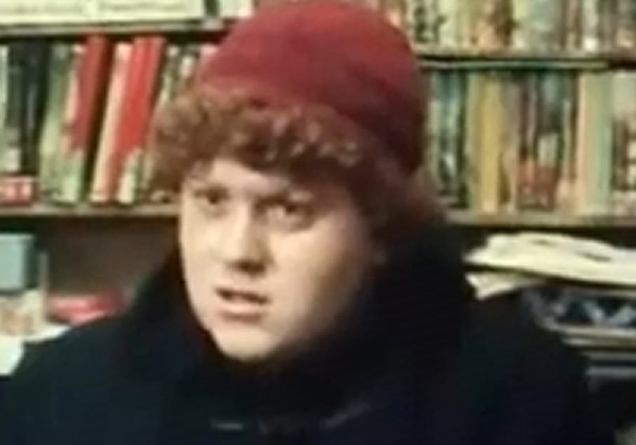 Accorato appello di Fabrizio Bracconieri, eurocandidato FdI: "Non scrivete Bruno Sacchi sulla scheda!" - Lercio