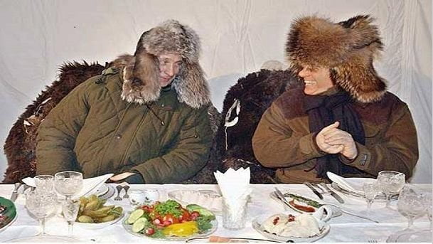 Arcore, Berlusconi imita Putin e invade la vicina Vimercate - Lercio