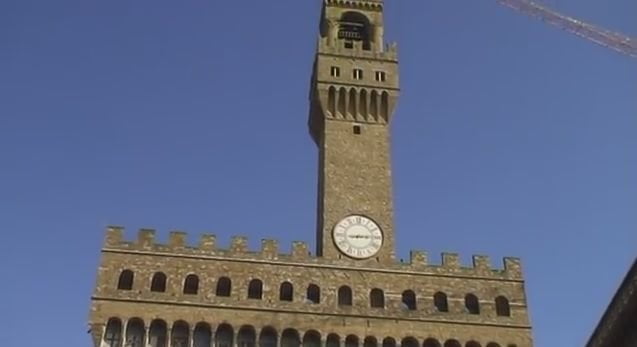 L'ultimo atto di Renzi da sindaco di Firenze: Palazzo Vecchio ribattezzato Palazzo Giovane - Lercio