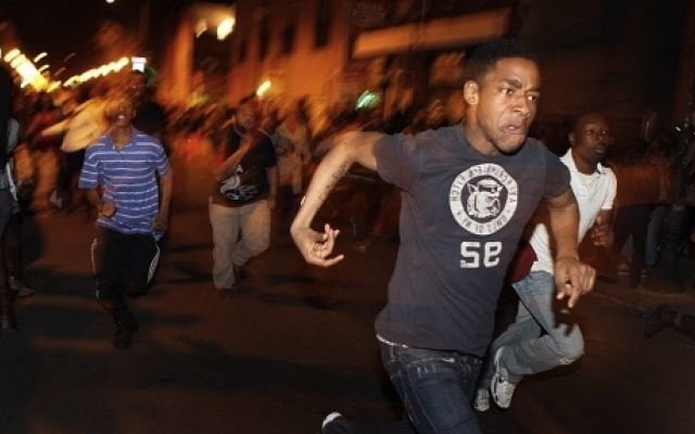 "Report" in onda per sbaglio su Rai Uno: suicidi di massa e panico per le strade - Lercio