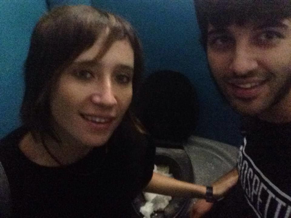 Impazza la moda dei 'Selfie' nei bagni chimici - Lercio