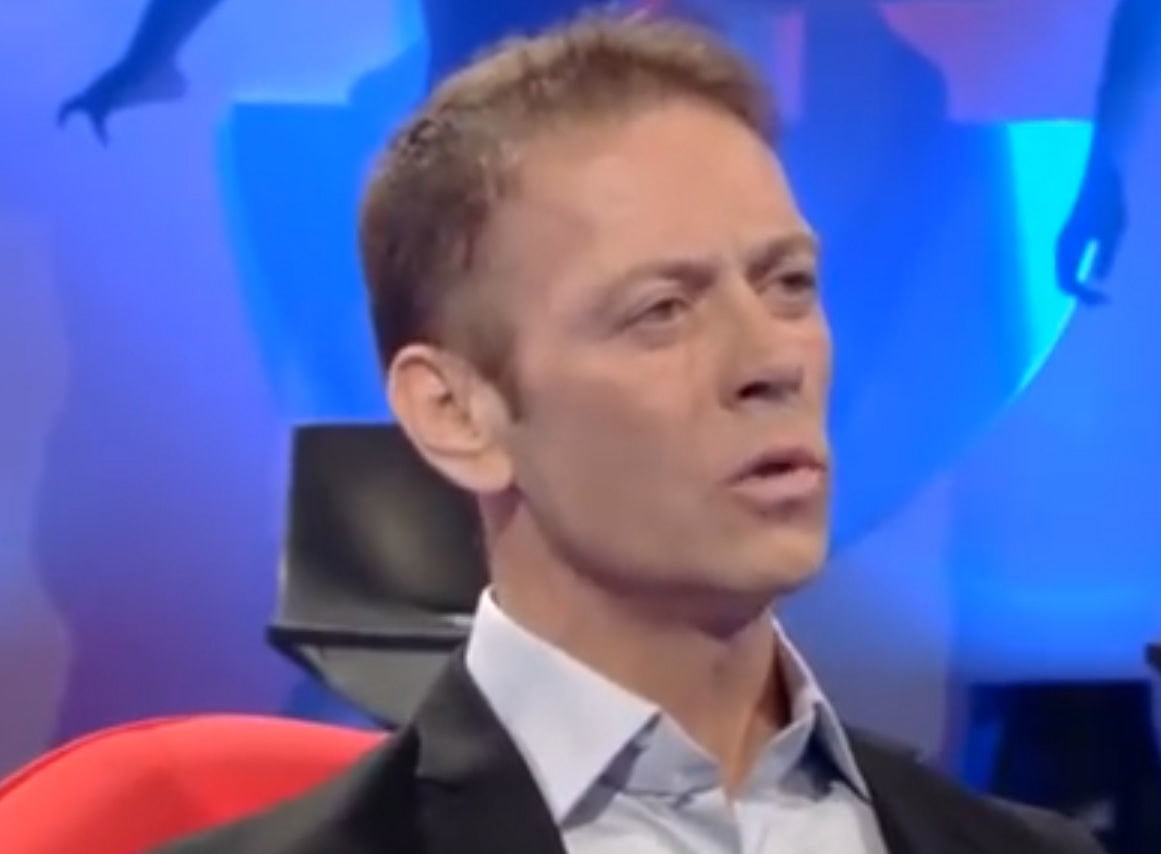 Malasanità: amputata la gamba sbagliata a Rocco Siffredi - Lercio