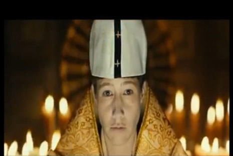 Italia, sgominato culto che chiedeva denaro ai fedeli in cambio della salvezza eterna - Lercio