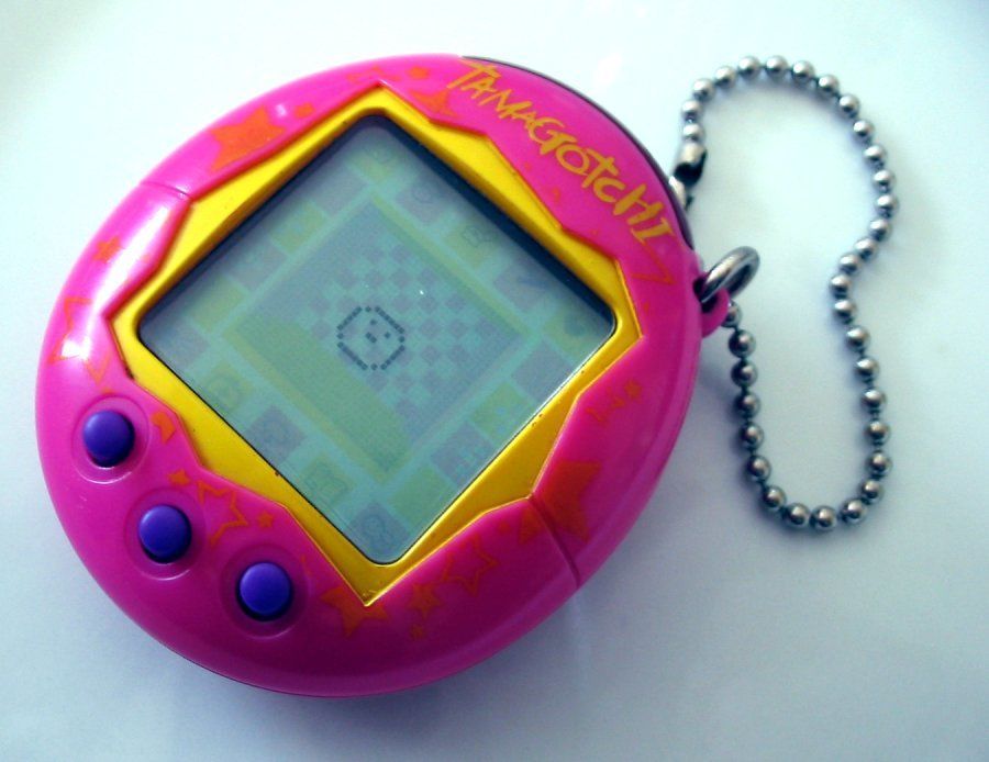 Liberato Tamagotchi ridotto in schiavitù dal 1996 - Lercio