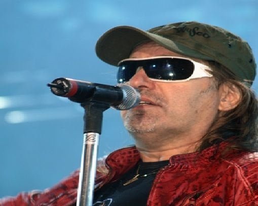 Musica. C'è anche una canzone tra le 15 tracce del nuovo album di Vasco Rossi - Lercio