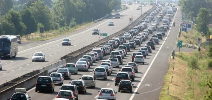 È Roncobilaccio la città dove la maggior parte degli italiani trascorrerà il ponte dell'8 dicembre - Lercio