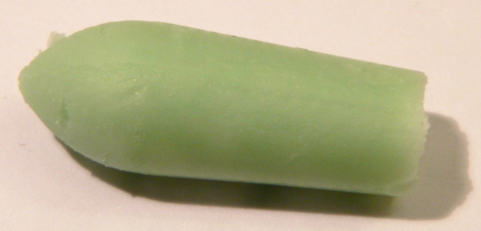 Parla l'inventore delle supposte: "Potevo fare le pillole ma mi divertiva l'idea" - Lercio