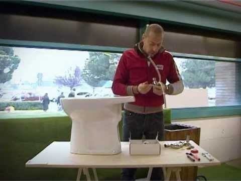 Rivela agli inglesi l'esistenza del bidet, idraulico molisano nominato baronetto - Lercio