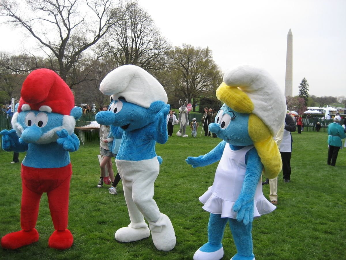 Puffetta abbandona il villaggio dei puffi: “Non ne potevo più di tutte quelle gang bang” - Lercio