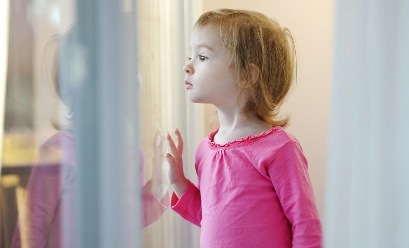 Oggi primo sciopero nazionale dei genitori: i bambini rimarranno agli insegnanti fino a lunedì - Lercio