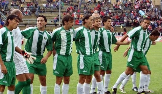 Serie A. Inquadrato dalle telecamere, si rifiuta di sputare: giocatore rischia lunga squalifica - Lercio