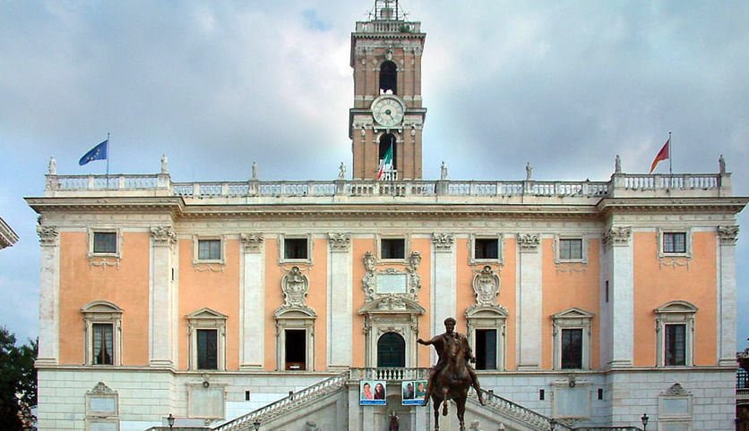 Mafia Capitale, arrestate le mura del Campidoglio: "Sapevano ma hanno taciuto" - Lercio