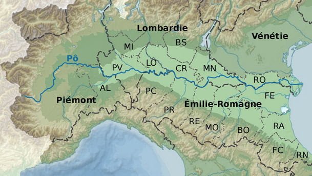 Migrazioni, svolta di Salvini: "Ospiteremo un milione di profughi in Padania. Tanto non esiste" - Lercio