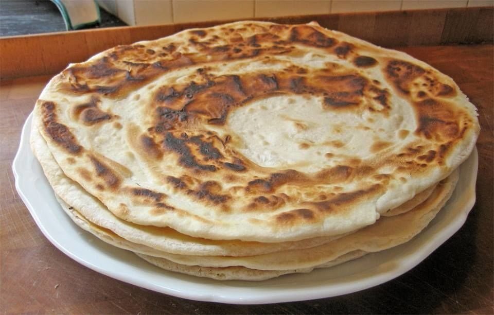 Sedicenne fa indigestione di piadine. Il questore chiude la Romagna - Lercio