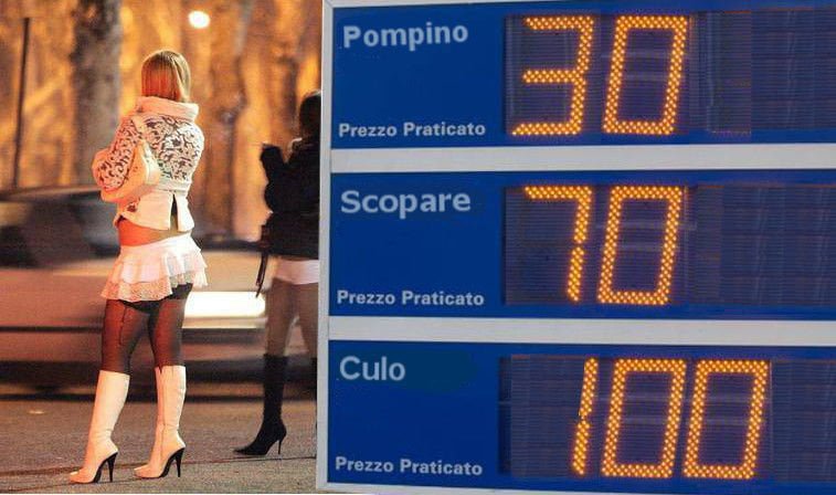 Basta liti sul costo delle prestazioni: anche le mignotte dovranno esporre i prezzi come i benzinai - Lercio