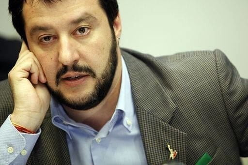 Tartassato dal Fisco, ruba a casa di un rom che gli spara. Salvini: "Non ci capisco più un cazzo" - Lercio