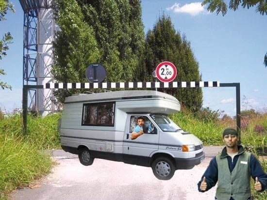 Volkswagen lancia 'Sinty', il camper con il vano segreto per la refurtiva approvato dai Rom - Lercio