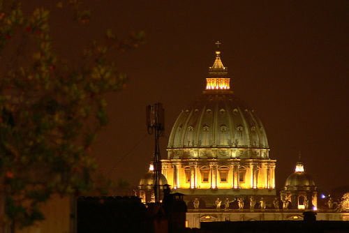 "Non ha le garanzie", Ior rifiuta prestito a Gesù - Lercio