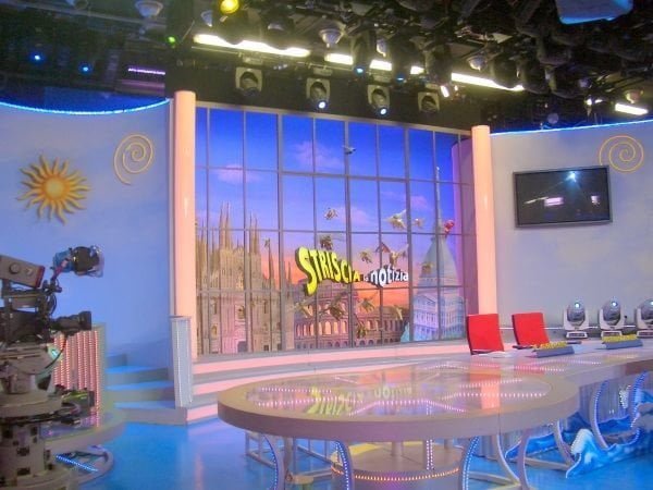 Sciopero risate registrate Mediaset, a rischio "Striscia La Notizia" - Lercio