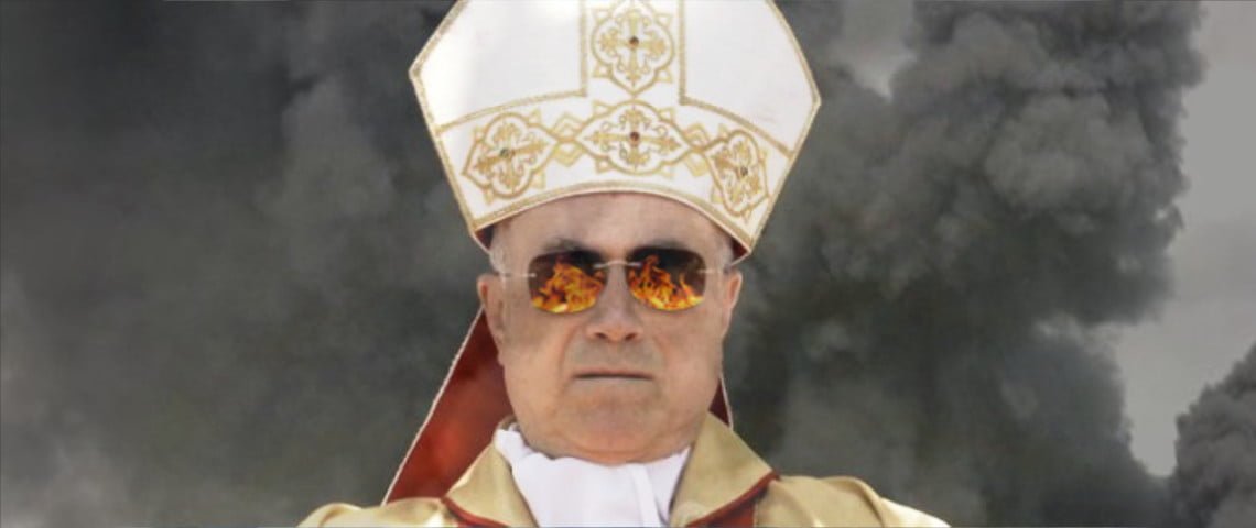 A fuoco la cucina del cardinal Bertone, intervengono pompieri di Lazio, Campania e Abruzzo - Lercio