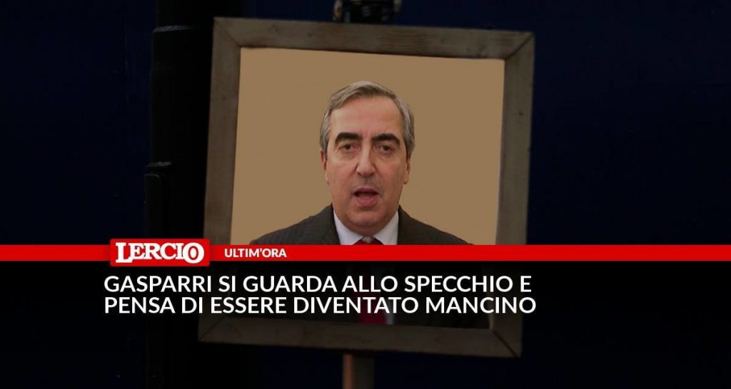 Gasparri si guarda allo specchio e pensa di essere diventato mancino - Lercio