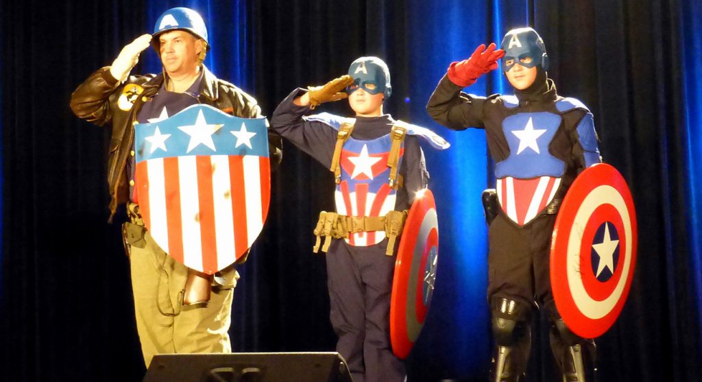 Jihadista tenta di farsi esplodere al Lucca Comics: fermato da 40 Capitan America - Lercio