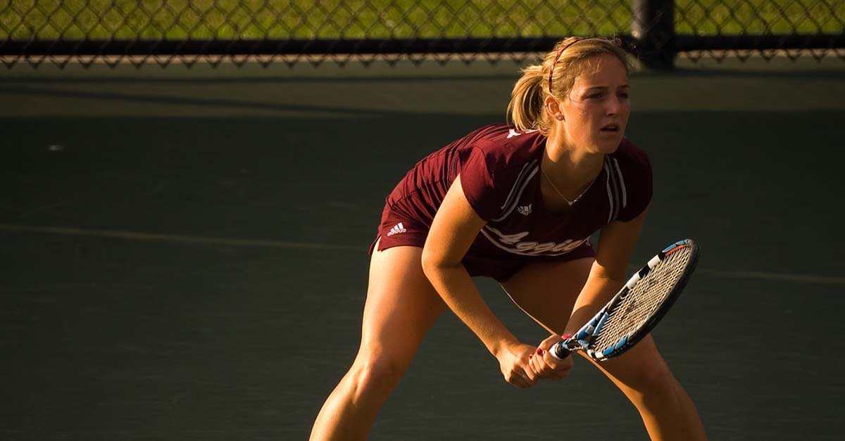 Storico accordo tra doppiatori di film porno e 100 tenniste del circuito WTA - Lercio