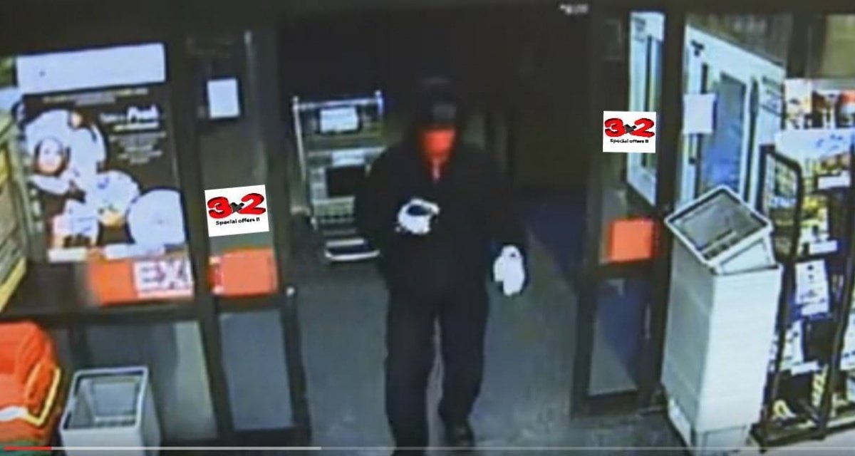 Ruba duemila euro a un supermercato, ma c'era il 3X2: rapinatore torna e chiede altri mille euro - Lercio
