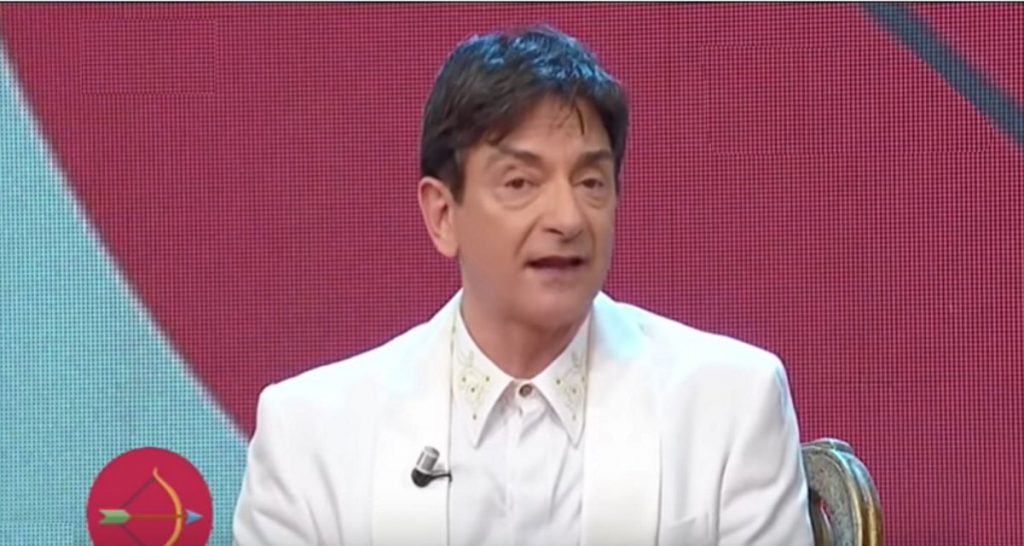 Sventato giro di tangenti zodiacali: mazzette a Paolo Fox per avere oroscopo migliore - Lercio