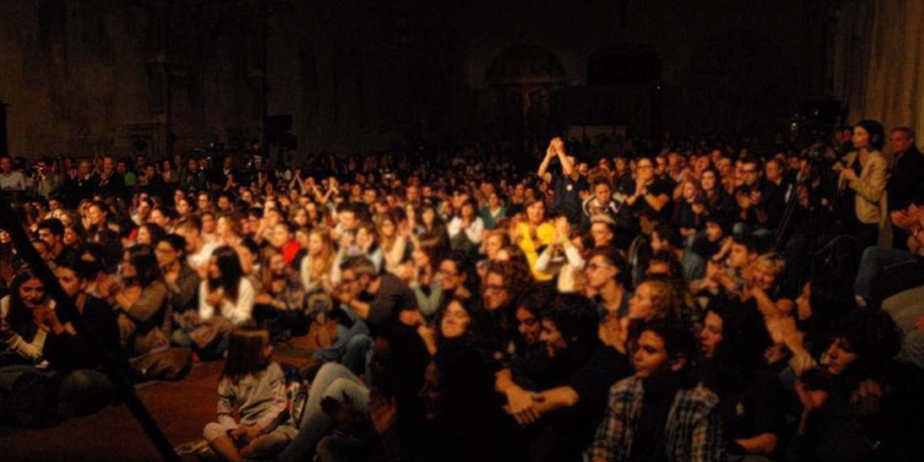 Band fa il tour solo nelle chiese per non pagare la Siae - Lercio