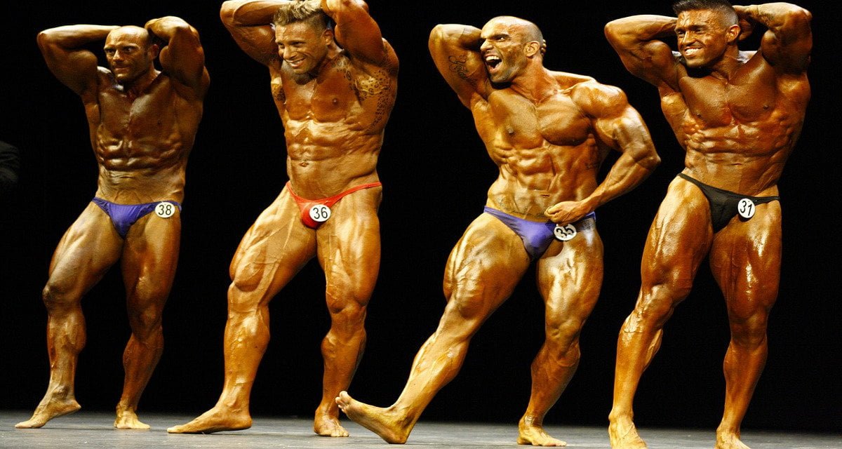 Campione di bodybuilding muore di prurito alla schiena - Lercio