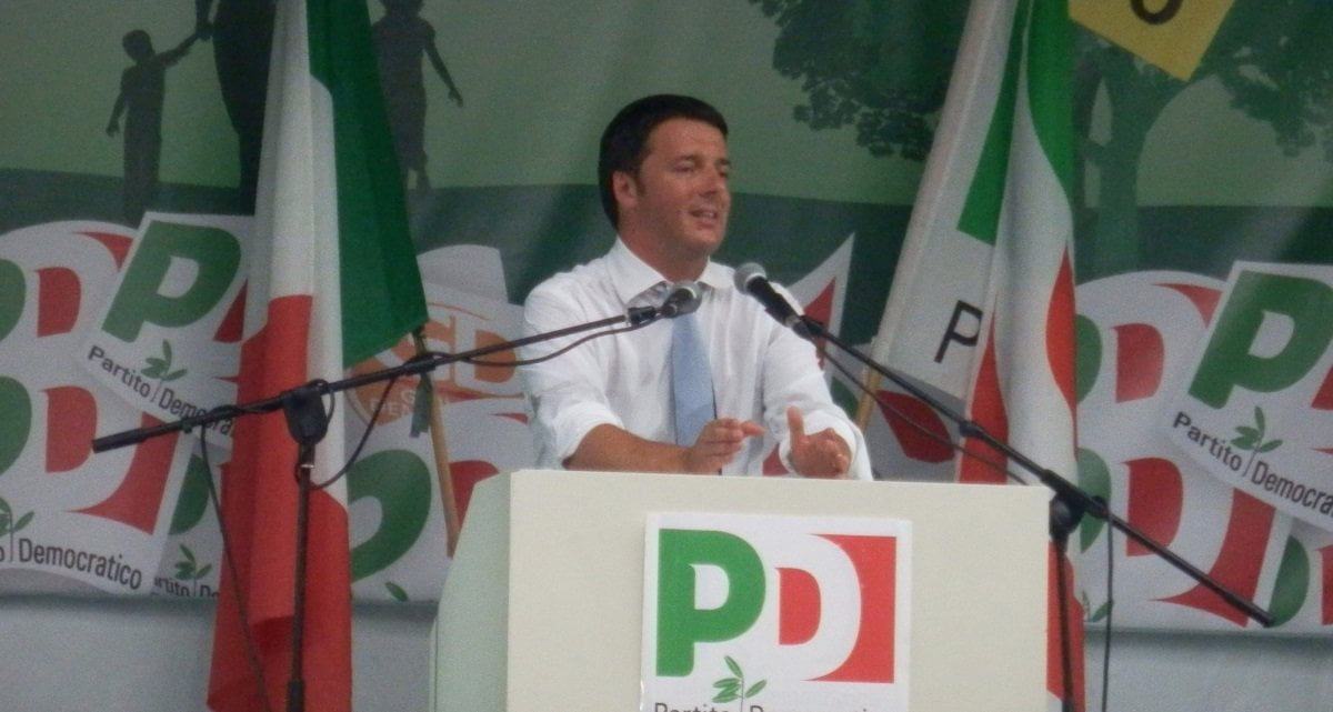 Pd in rimonta dopo le primarie, Renzi rilancia: "Presto altre pagliacciate" - Lercio