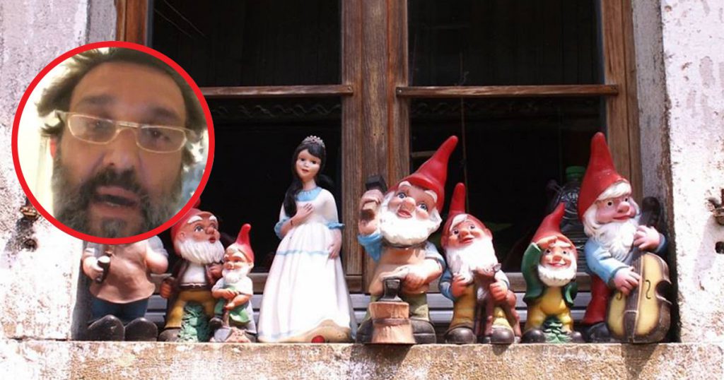 Flavio Insinna in tour con la fiaba per bambini "Biancaneve e i sette nani di merda" - Lercio