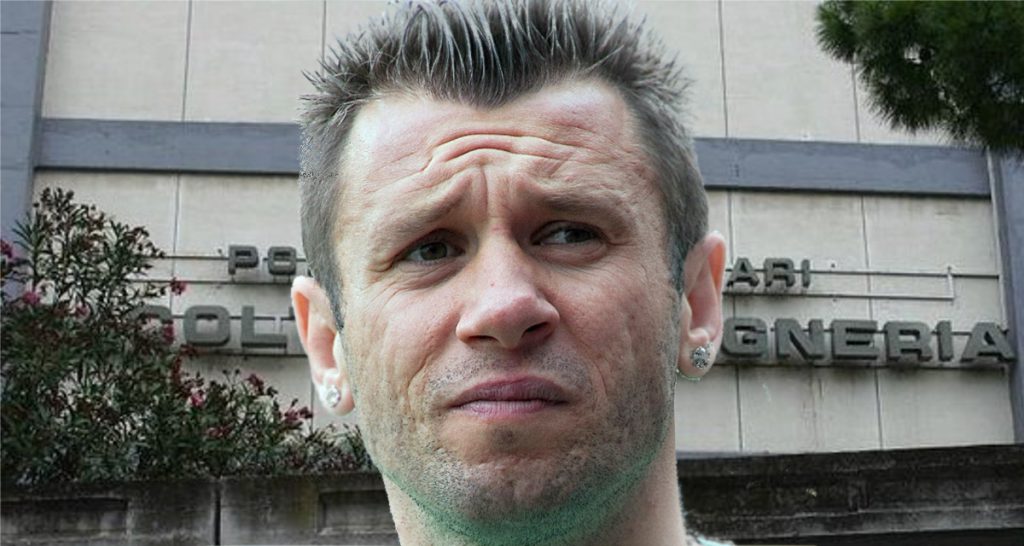 Cassano shock: "Ci ho ripensato, mi iscrivo a ingegneria" - Lercio