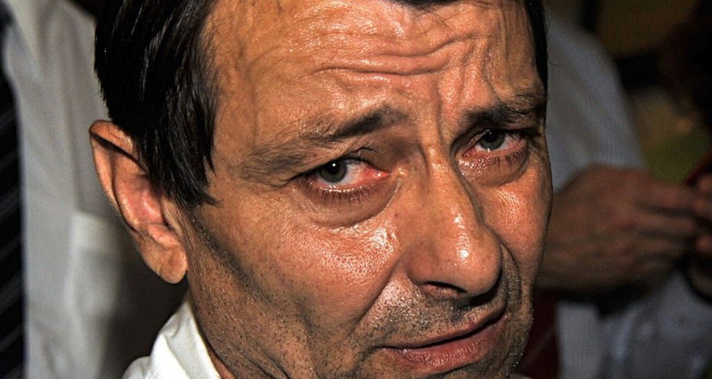 Italia rinuncia all’ergastolo per Battisti se farà il viaggio dal Brasile con l’Alitalia - Lercio