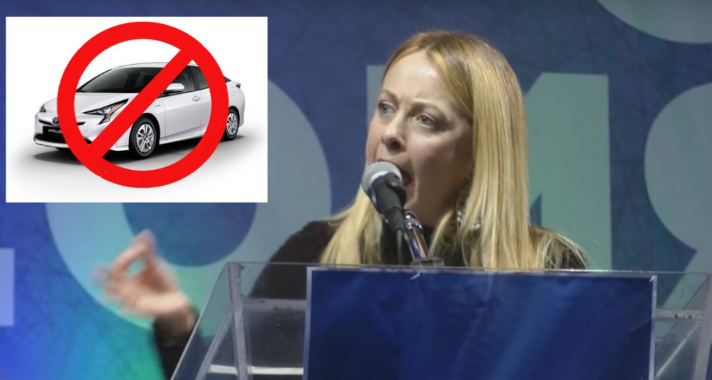 Giorgia Meloni attacca le auto ibride: "Promuovono l'ideologia gender" - Lercio