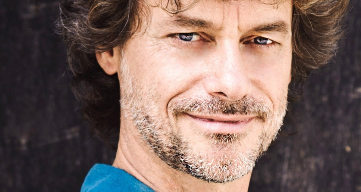 Meraviglie: Angela costretto per par condicio a girare una puntata su Arcore e una su Rignano sull'Arno - Lercio