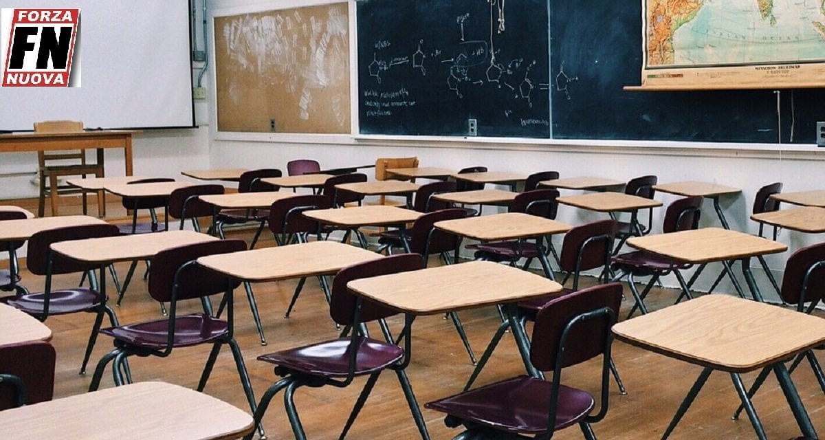 Benefattore si offre di pagare le spese scolastiche per gli aderenti a Forza Nuova - Lercio