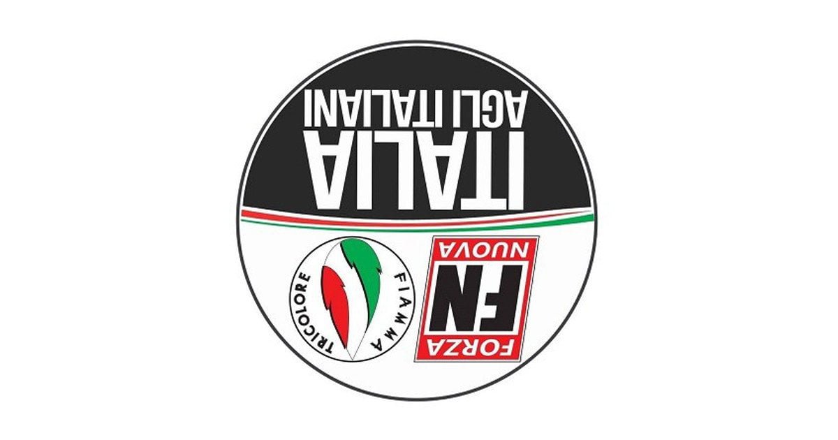 Governo lancia i 'manifesti elettorali onesti': "Quelli dei neofascisti siano affissi a testa in giù" - Lercio