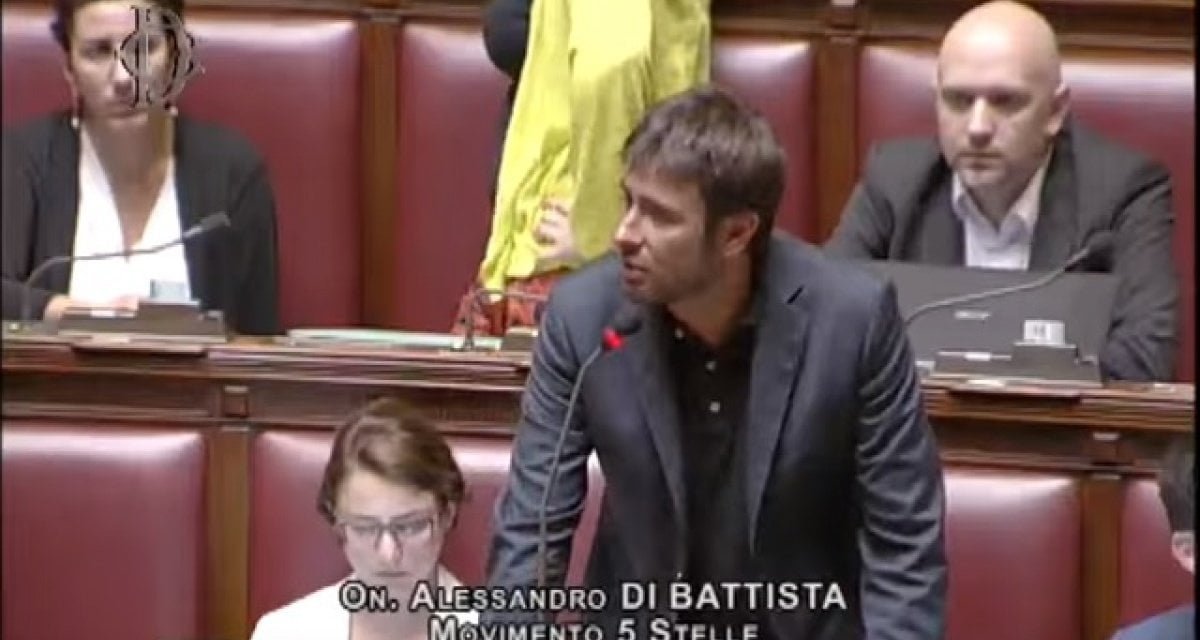 Parlamentari 5 stelle: "Restituiremo metà dei soldi che non abbiamo restituito" - Lercio